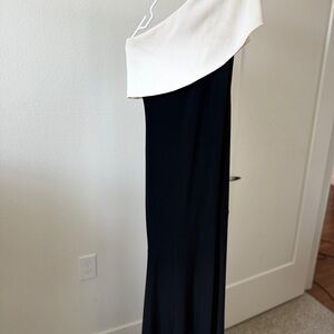 Lauren Ralph Lauren Black and White One-Shoulder Dress